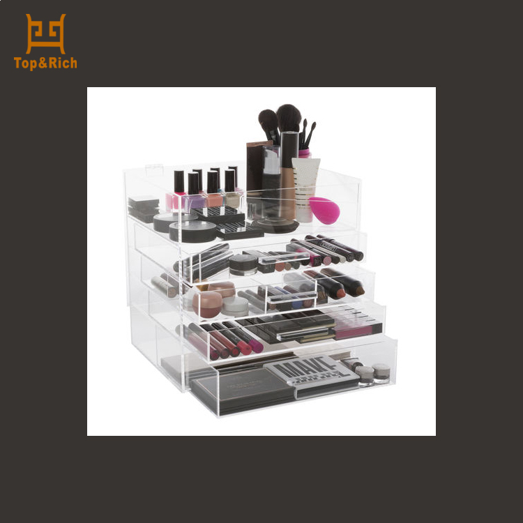 Cosmetic organizer