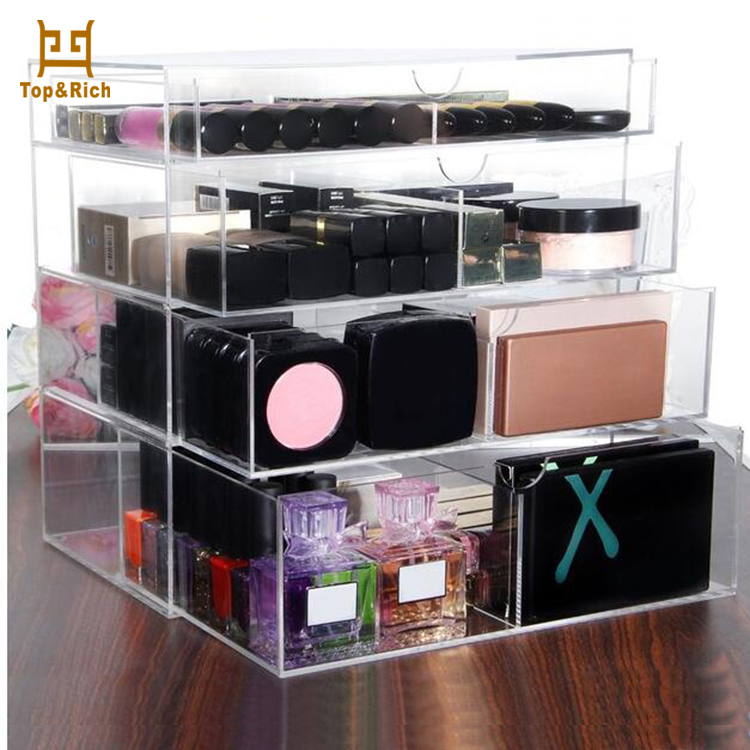 Cosmetic organizer