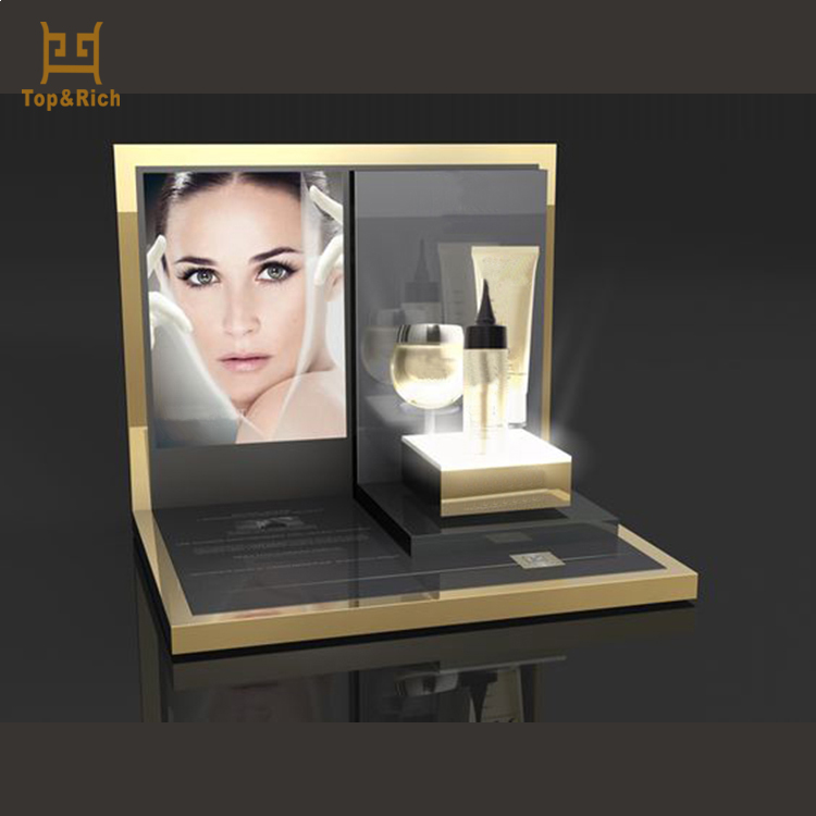 Cosmetic display