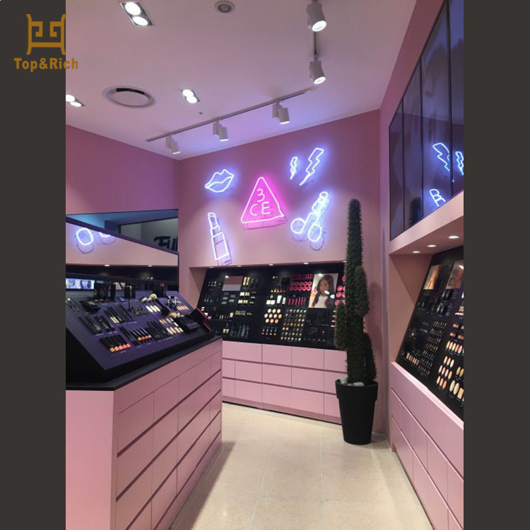 Cosmetic Shop Design