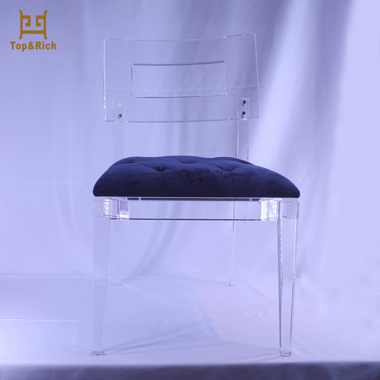 clear acryli chair.jpg